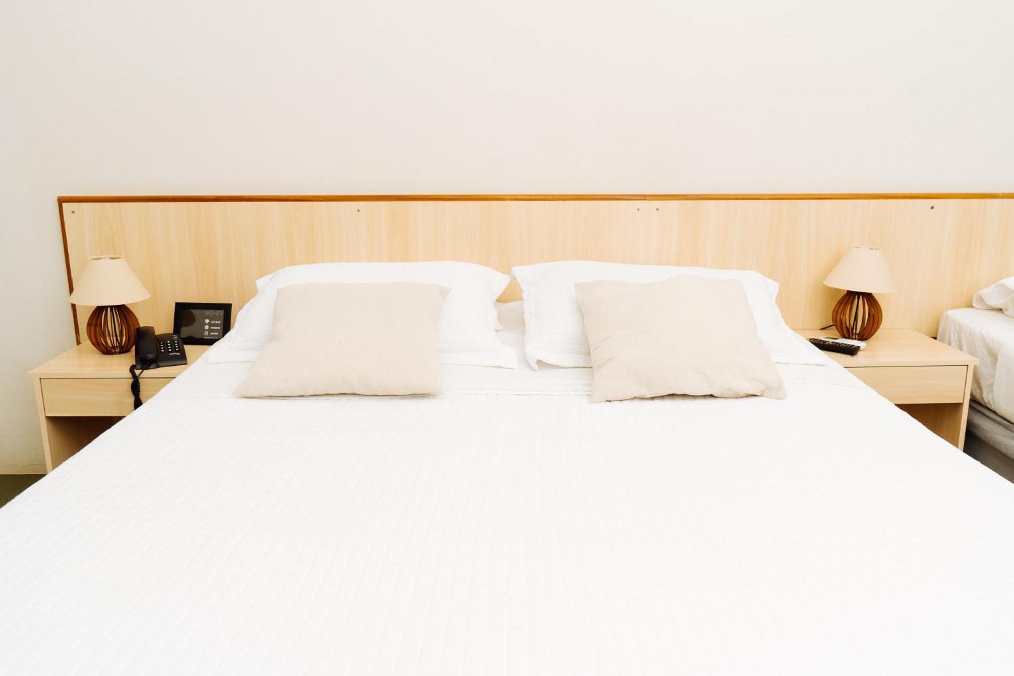 Hotel Cris 3*