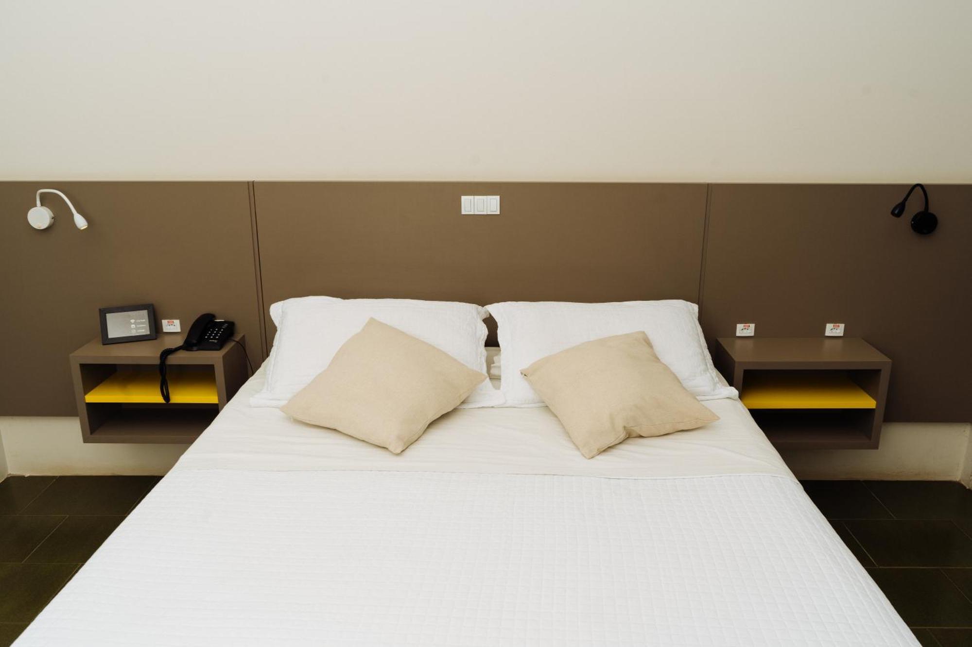 Hotel Cris
