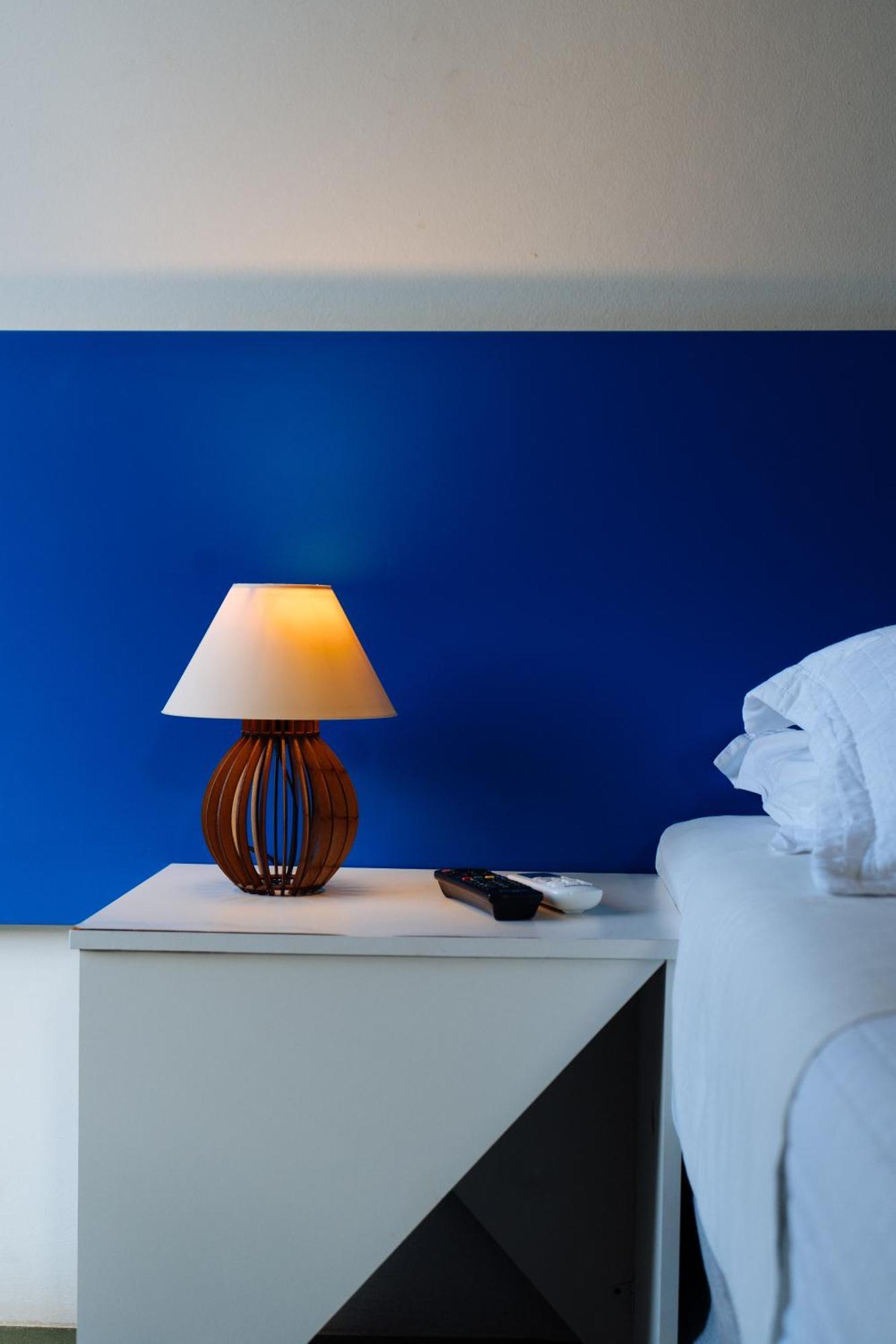 Cris Hotel 3*